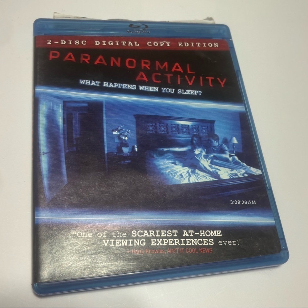 Paranormal Activity 1 & 2 Bundle Blu-ray/DVD/Digital Code combo - Picture 3 of 7